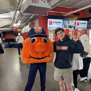 Image post by @newhousesu on Instagram