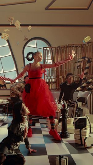 Video post by @jomalonelondon on TikTok