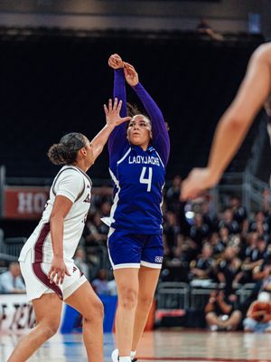 Image post by @sfa_wbb on Instagram