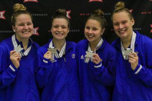 Image post by @KUSwimDive on Twitter