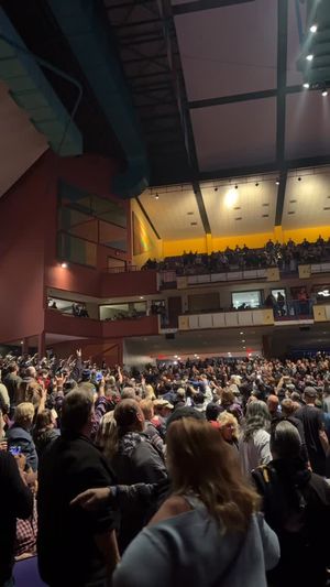 Video post by @oakdaletheatre on Facebook