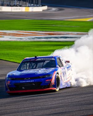 Image post by @NASCAROReillyAP on Twitter