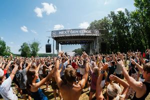 Image post by @alivefestival on Instagram