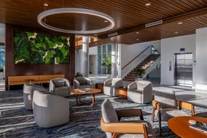 Image post by @signaturefbo on Instagram