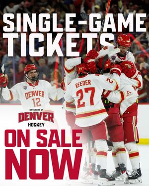 Image post by @du_hockey on Instagram