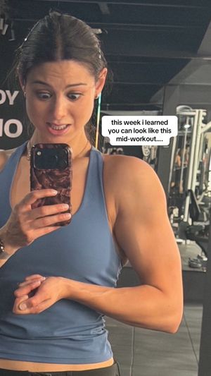 Video post by @kirakosarin on TikTok