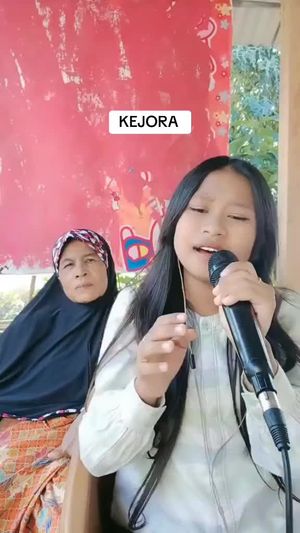 Video post by @da7april on TikTok