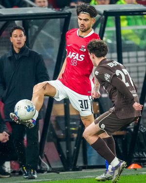 Image post by @azalkmaar on Instagram