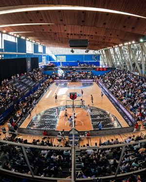 Image post by @hoopsfix on Instagram