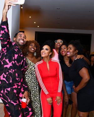 Image post by @angelarye on Instagram