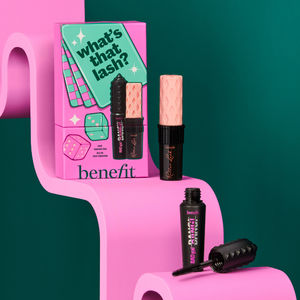 Image post by @benefitspain on Instagram