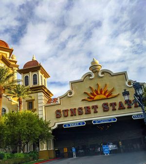 Image post by @sunsetstation on Instagram
