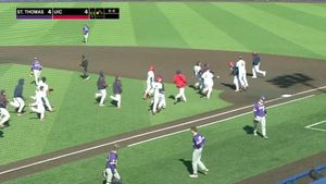 Image post by @andresonair on Facebook