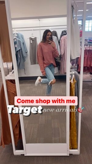 Video post by @sabrinanoellee on Instagram