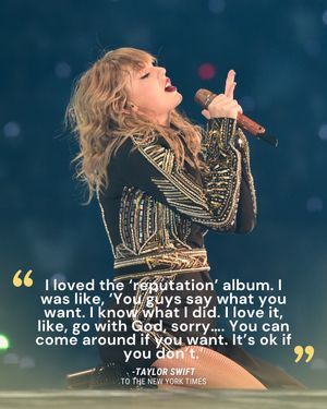 Image post by @extratv on Instagram