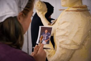 Image post by @northerniowa on Twitter