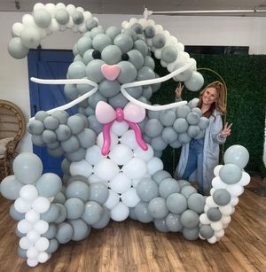 Image post by @majesticinglewoodpartyrentals on Instagram