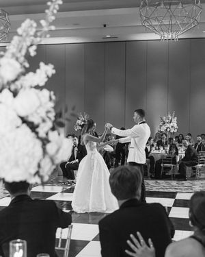 Video post by @sydneyajones on TikTok