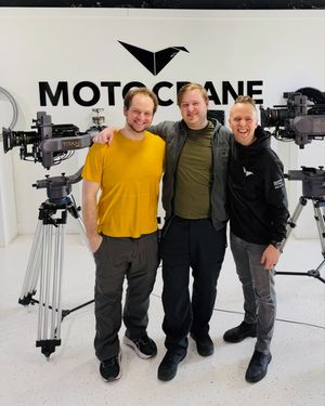 Image post by @motocrane_team on Instagram