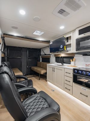 Image post by @alliance_rv on Instagram