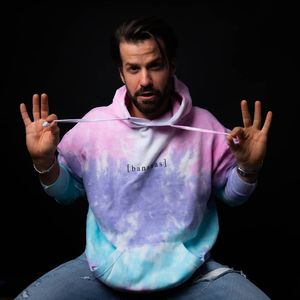 Image post by @johnnybananas on Instagram