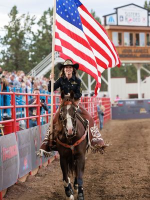 Image post by @sistersrodeo on Instagram
