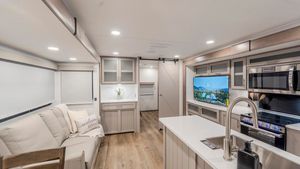 Image post by @alliance_rv on Instagram