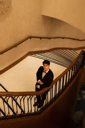 Image post by @emiliodaez on TikTok