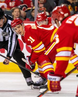 Image post by @NHLFlames on Twitter/X