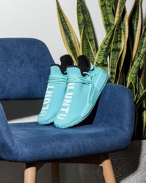 Image post by @feature on Instagram