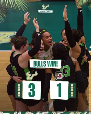 Image post by @usfvolleyball on Twitter