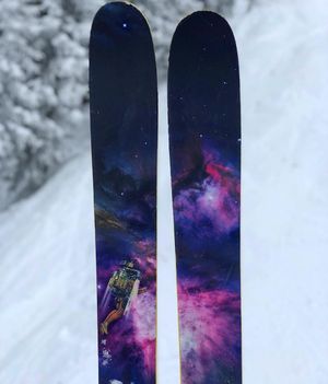 Image post by @j_skis on Instagram