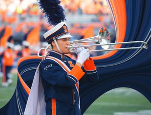 Image post by @marchingillini on Instagram