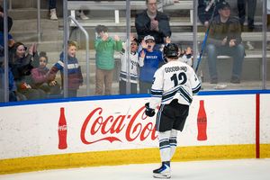 Image post by @bentleyhockey on Instagram