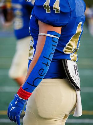 Image post by @brentwoodbruinsfootball on Instagram