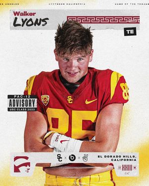 Image post by @USCFB on Facebook