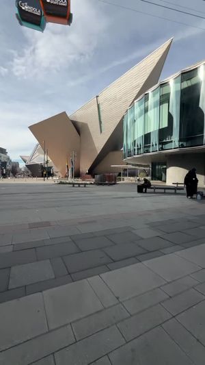 Video post by @ongondola on Facebook