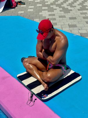 Image post by @swim_g.morning on Instagram