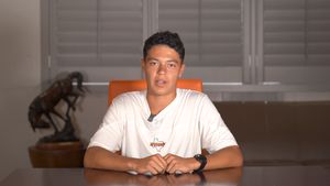Video post by @UTRGVMTENNIS on Facebook