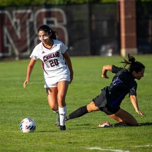 Image post by @uchicagoathletics on Instagram