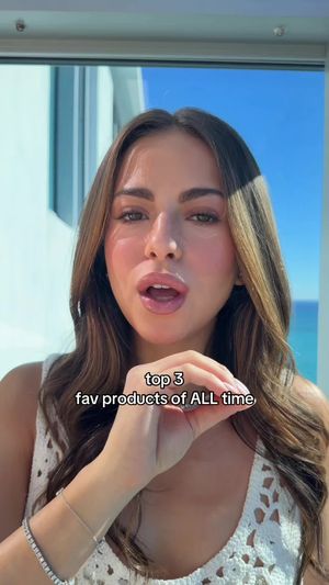 Video post by @anyaweitz on TikTok