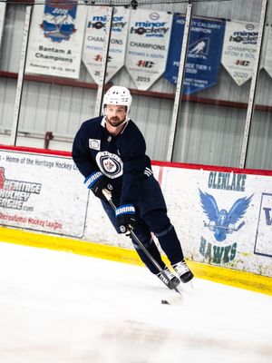 Image post by @nhljets on Instagram