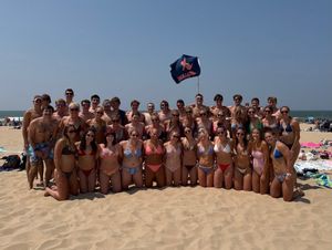 Image post by @hopeswimanddive on Instagram