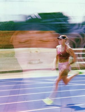 Image post by @geofflowe on Instagram
