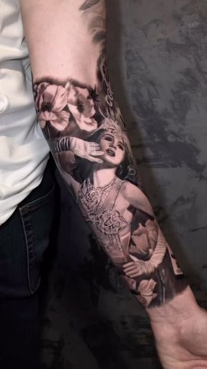 Video post by @skindesigntattoos on Instagram
