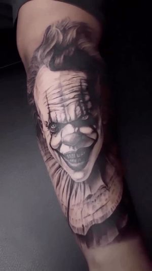 Video post by @skindesigntattoos on Instagram