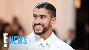 Video post by @enews on YouTube
