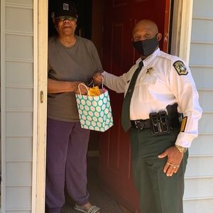 Image post by @mecksheriff on Instagram