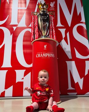 Image post by @simonellis87 on Instagram