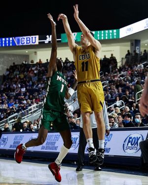 Image post by @cbumbb on Instagram